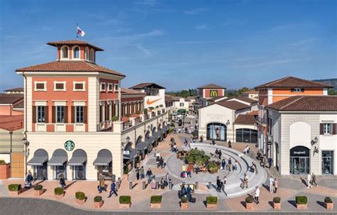 louis vuitton outlet serravalle|serravalle designer online shopping.